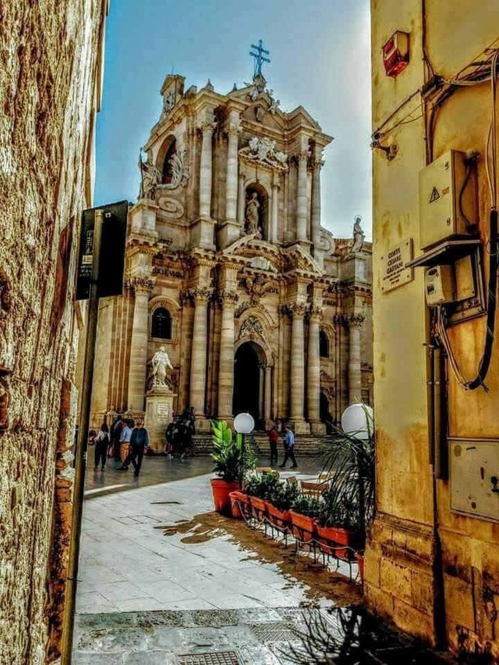 B&B Nido Colorato Fontane Bianche Εξωτερικό φωτογραφία